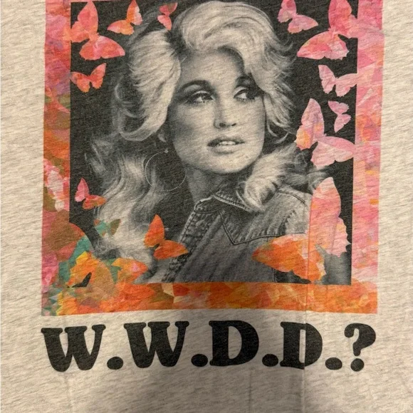 What Would Dolly Do? Dolly Parton Gray Tee Size S w butterflies - country music - Picture 1 of 4